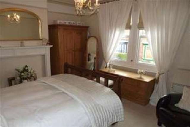  Image of 3 bedroom Detached house to rent in Wadbrough Road Sheffield S11 at Sheffield, S11 8RF