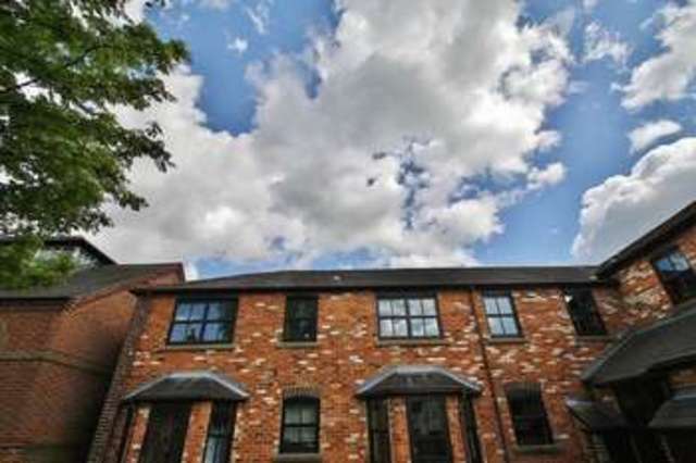  Image of 1 bedroom Flat for sale in Mcmullan Close Wallingford OX10 at Mcmullan Close  Wallingford, OX10 0LQ