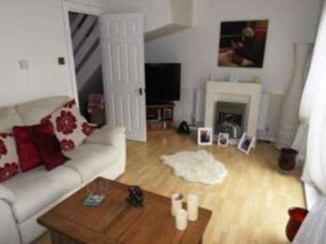  Image of 3 bedroom Semi-Detached house for sale in Wandlebury Giffard Park Milton Keynes MK14 at Giffard Park Milton Keynes Great Linford, MK14 5PP