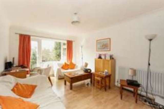  Image of 2 bedroom Flat for sale in Copers Cope Road Beckenham BR3 at 28 Copers Cope Road Beckenham Beckenham, BR3 1NQ
