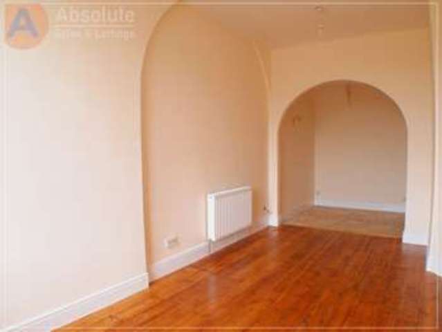  Image of 2 bedroom Flat for sale in Warren Road Torquay TQ2 at Warren Road  Torquay, TQ2 5TL