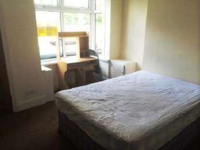  Image of 4 bedroom House Share to rent in Warwards Lane Stirchley Birmingham B29 at Selly Oak Bristol Selly Oak, B29 7QR