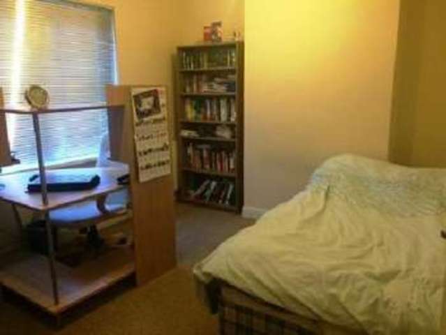  Image of 3 bedroom House Share to rent in Warwards Lane Stirchley Birmingham B29 at Selly Oak Bristol Selly Oak, B29 7QR