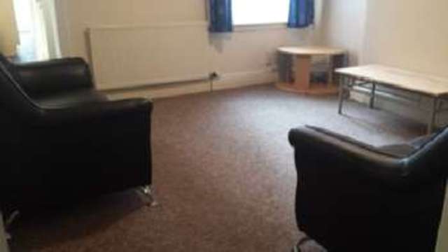  Image of 3 bedroom House Share to rent in Warwards Lane Stirchley Birmingham B29 at Selly Oak Bristol Selly Oak, B29 7QR
