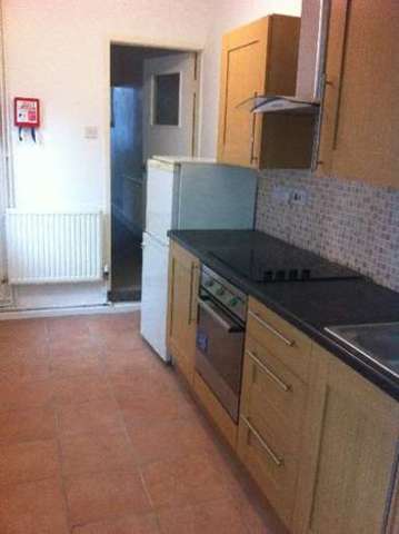  Image of 3 bedroom House Share to rent in Warwards Lane Stirchley Birmingham B29 at Selly Oak Bristol Selly Oak, B29 7QR