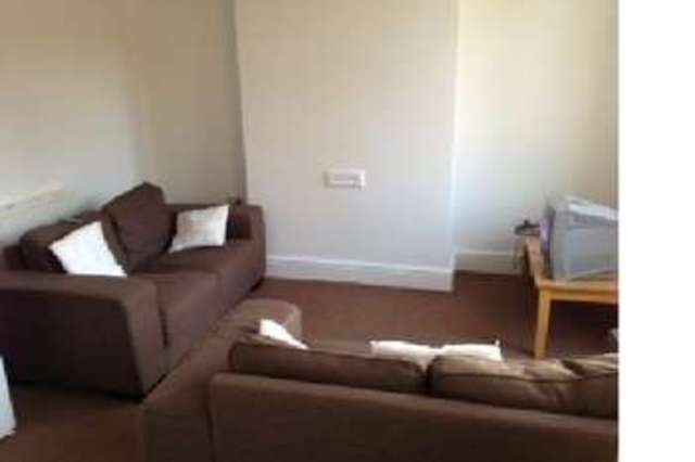  Image of 4 bedroom House Share to rent in Warwards Lane Stirchley Birmingham B29 at Selly Oak Bristol Selly Oak, B29 7QU