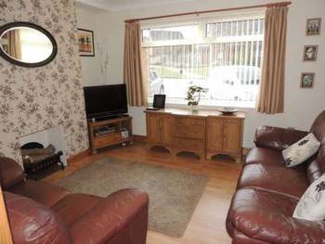  Image of 3 bedroom Detached house for sale in Water Eaton Road Bletchley Milton Keynes MK2 at Water Eaton Road Bletchley Milton Keynes, MK2 3AG