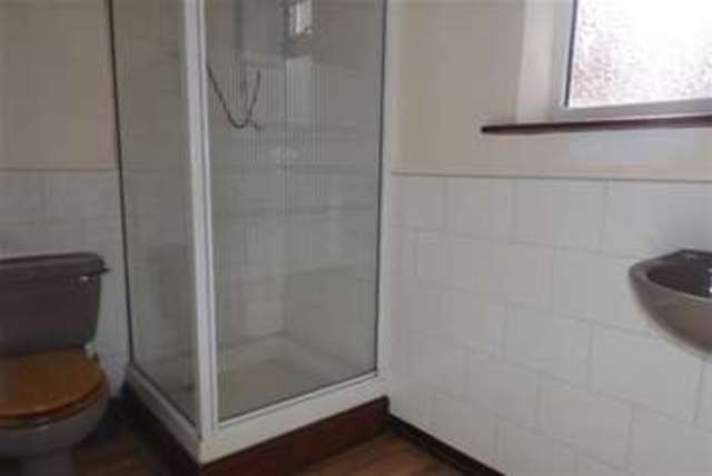  Image of 1 bedroom Flat to rent in Wellington Road Ashton-on-Ribble Preston PR2 at Preston, PR2 1BU