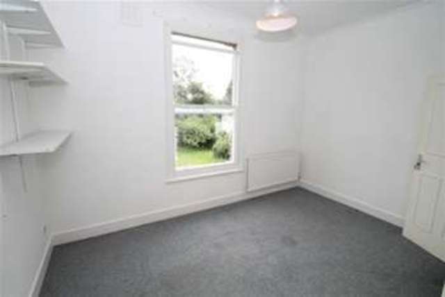  Image of 1 bedroom Detached house to rent in Wellmeadow Road London SE6 at London, SE6 1HP