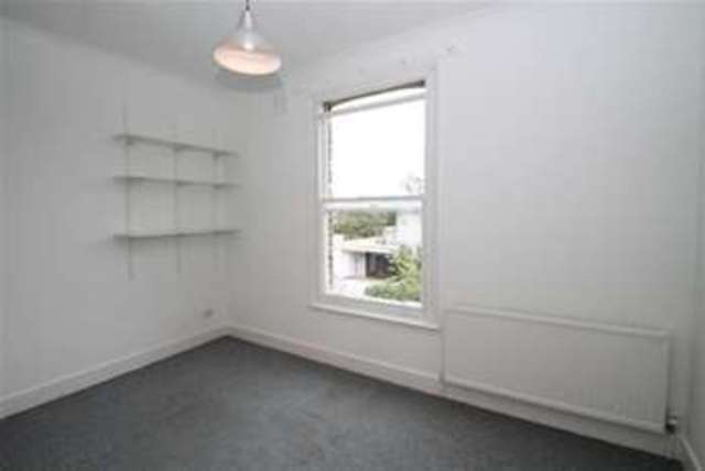  Image of 1 bedroom Detached house to rent in Wellmeadow Road London SE6 at London, SE6 1HP