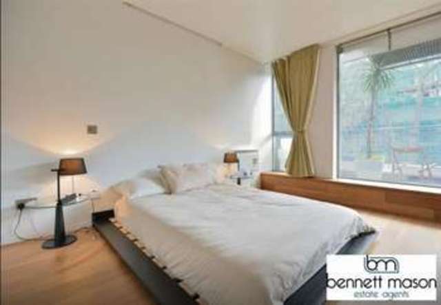  Image of 1 bedroom Apartment to rent in Wenlock Road London N1 at Islington, N1 7SE