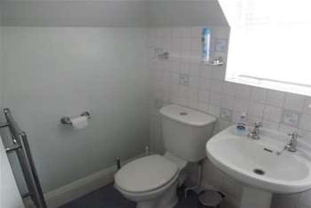  Image of 3 bedroom Detached house to rent in River Way Christchurch BH23 at Christchurch, BH23 2QN