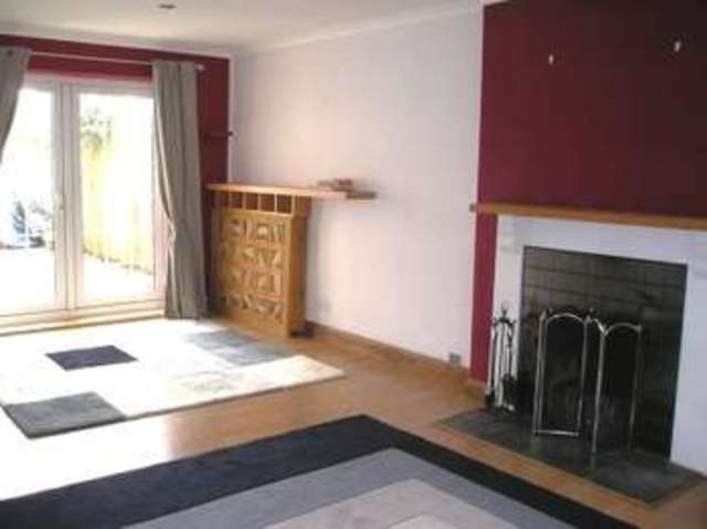  Image of 4 bedroom Semi-Detached house to rent in West End Gardens Fairford GL7 at Fairford Gloucestershire, GL7 4JB