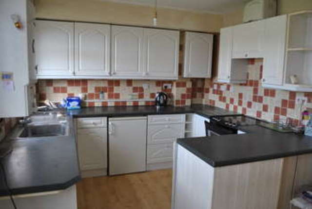  Image of 2 bedroom Maisonette for sale in Coppsfield West Molesey KT8 at Coppsfield  West Molesey, KT8 1SN