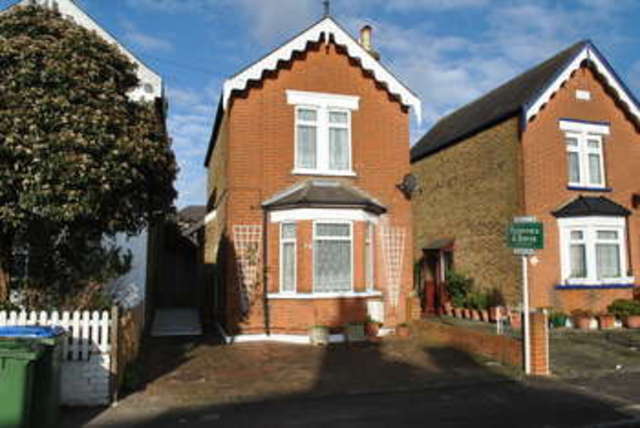  Image of 2 bedroom Detached Villa for sale in Beauchamp Road West Molesey KT8 at Beauchamp Road  Molesey, KT8 2PG