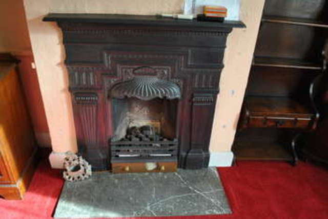  Image of 2 bedroom Detached Villa for sale in Beauchamp Road West Molesey KT8 at Beauchamp Road  Molesey, KT8 2PG