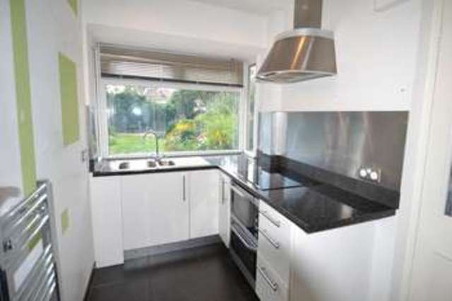  Image of 3 bedroom Semi-Detached house to rent in West Park Avenue Northfield Birmingham B31 at West Park Avenue Northfield Birmingham, B31 5BH