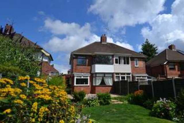  Image of 3 bedroom Semi-Detached house to rent in West Park Avenue Northfield Birmingham B31 at West Park Avenue Northfield Birmingham, B31 5BH