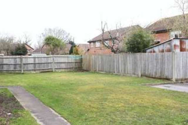  Image of 1 bedroom Flat for sale in Alfred Close Totton Southampton SO40 at Alfred Close Totton Southampton, SO40 8TD
