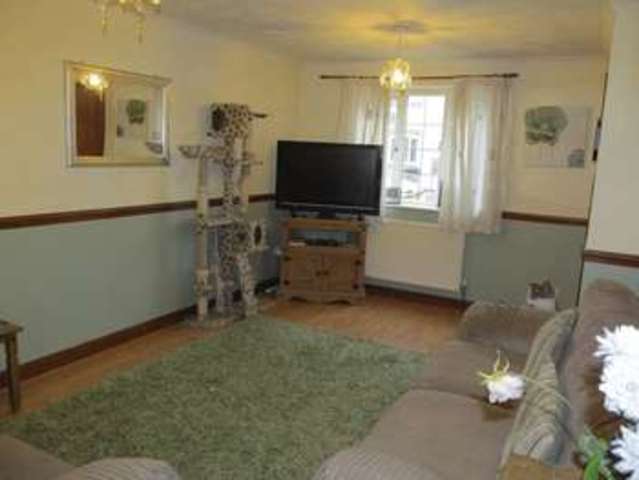  Image of 4 bedroom Terraced house for sale in Hedge Close Weston-super-Mare BS22 at Hedge Close  Weston-Super-Mare, BS22 6DW