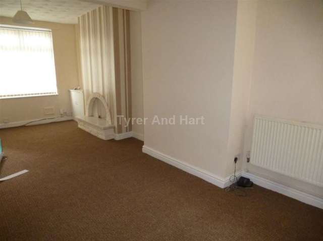  Image of 2 bedroom Terraced house to rent in Westcott Road Anfield Liverpool L4 at Westcott Road  Liverpool, L4 2RE