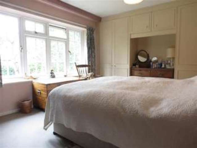  Image of 5 bedroom Detached house for sale in Westridge Avenue Purley on Thames Reading RG8 at Purley On Thames  Reading, RG8 8DE
