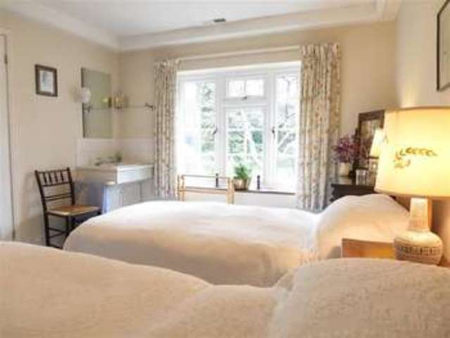  Image of 5 bedroom Detached house for sale in Westridge Avenue Purley on Thames Reading RG8 at Purley On Thames  Reading, RG8 8DE
