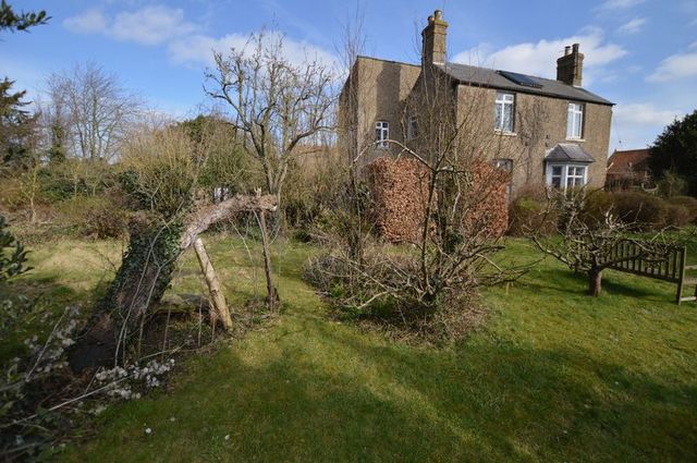  Image of 4 bedroom Detached house for sale in Lodge Road Tattershall Lincoln LN4 at Lodge Road Tattershall Tattershall, LN4 4LL