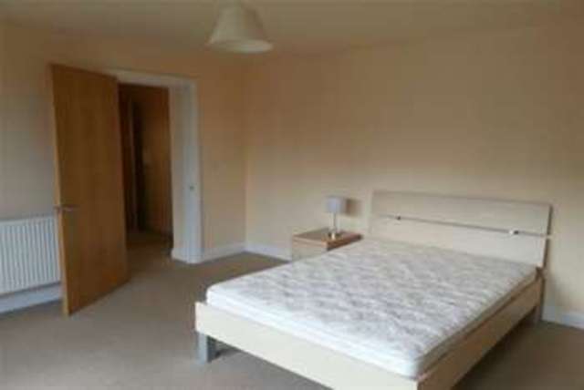  Image of 1 bedroom Flat to rent in Furnace Hill Sheffield S3 at Sheffield, S3 7AH
