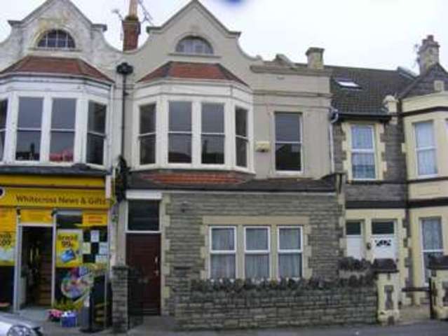  Image of 2 bedroom Flat to rent in Whitecross Road Weston-super-Mare BS23 at Weston-super-Mare North Somerset Weston-super-Mare, BS23 1EN