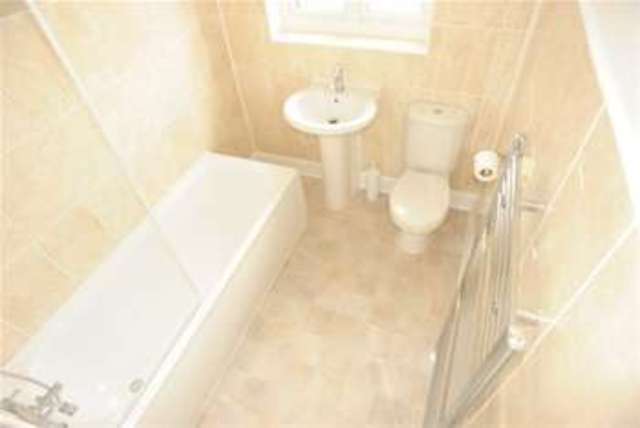  Image of 3 bedroom Detached house to rent in Whitefoot Lane Bromley BR1 at Bromley, BR1 5SF