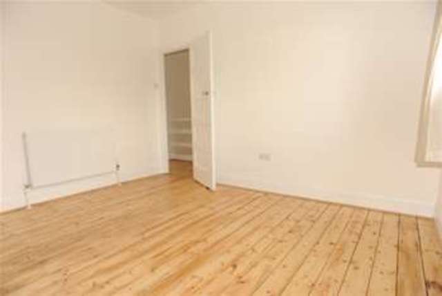  Image of 3 bedroom Detached house to rent in Whitefoot Lane Bromley BR1 at Bromley, BR1 5SF