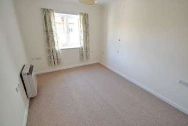  Image of 1 bedroom Flat for sale in West Street Wilton Salisbury SP2 at West Street  Wilton, SP2 0DG