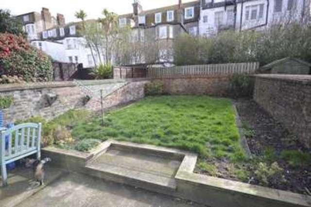  Image of 2 bedroom Flat to rent in Wilton Road Bexhill-on-Sea TN40 at Bexhill On Sea, TN40 1HX