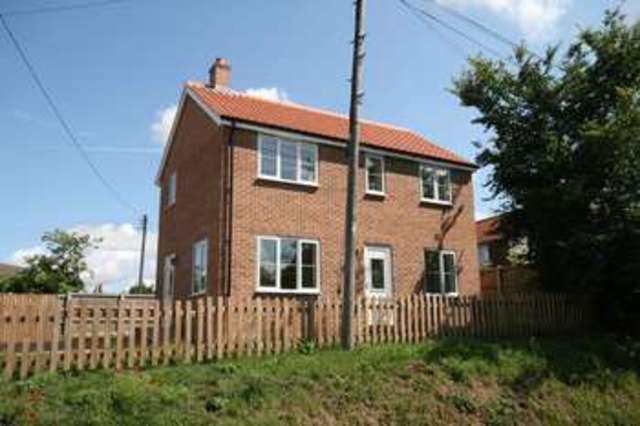  Image of 3 bedroom Property to rent in Winfarthing Road Banham Norwich NR16 at Winfarthing Road Banham Norwich, NR16 2HA