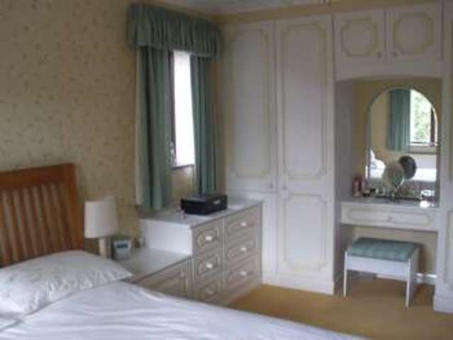  Image of 4 bedroom Detached house for sale in Winnersh Gate Winnersh Wokingham RG41 at Winnersh Wokingham Winnersh, RG41 5PL