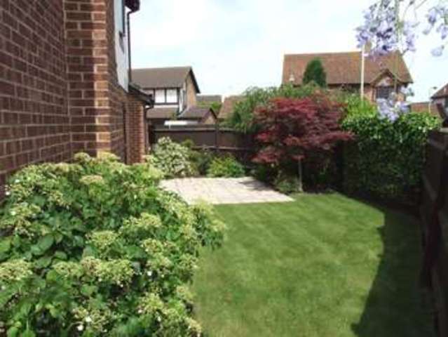  Image of 4 bedroom Detached house for sale in Winnersh Gate Winnersh Wokingham RG41 at Winnersh Wokingham Winnersh, RG41 5PL