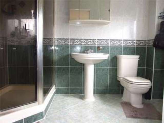  Image of 4 bedroom Detached house for sale in Winnersh Gate Winnersh Wokingham RG41 at Winnersh Wokingham Winnersh, RG41 5PL