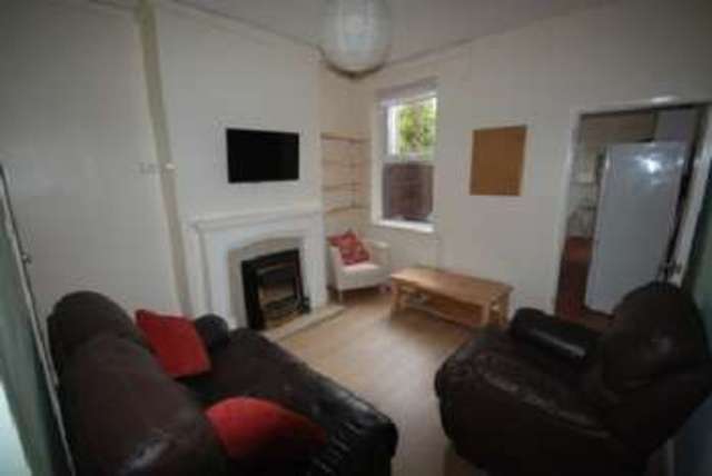  Image of 4 bedroom House Share to rent in Winnie Road Selly Oak Birmingham B29 at Selly Oak Bristol Selly Oak, B29 6JU