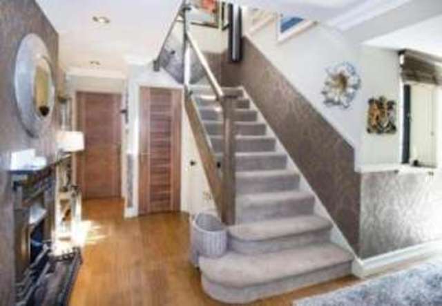  Image of 5 bedroom Detached house for sale in Wirral Wood Close Chislehurst BR7 at Chislehurst  Chislehurst, BR7 5BJ