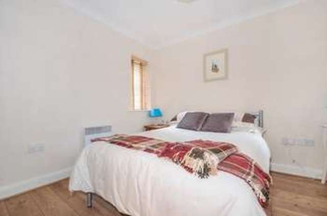  Image of 2 bedroom Flat for sale in Wolage Drive Grove Wantage OX12 at Wolage Drive Grove Wantage, OX12 9FJ