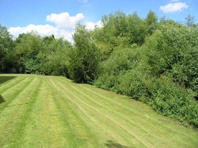  Image of 1 bedroom Flat for sale in Oakley Northcroft Wooburn Green High Wycombe HP10 at Wooburn Green Wooburn Green, HP10 0BZ