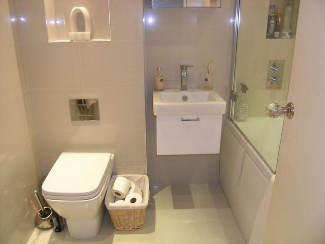  Image of 1 bedroom Flat for sale in Oakley Northcroft Wooburn Green High Wycombe HP10 at Wooburn Green Wooburn Green, HP10 0BZ
