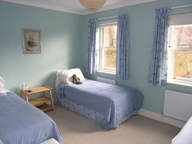  Image of 4 bedroom Detached house for sale in Wooburn Grange Grange Drive Wooburn Green High Wycombe HP10 at Wooburn Green Wooburn, HP10 0QU