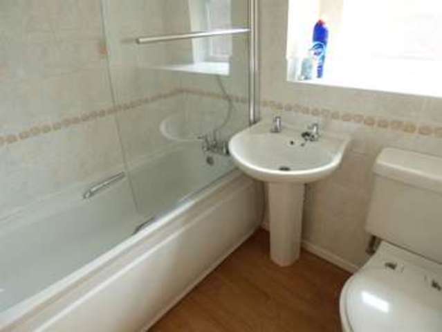  Image of 2 bedroom Detached house to rent in Diamond Way Wokingham RG41 at Diamond Way Wokingham Wokingham, RG41 3TU