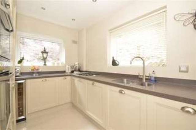  Image of 2 bedroom Ground Flat for sale in Wray Common Road Reigate RH2 at Reigate Surrey Reigate, RH2 0UD