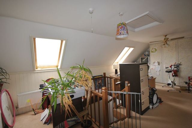  Image of 4 bedroom Detached house for sale in Yarmouth Road Thorpe St. Andrew Norwich NR7 at Yarmouth Road  Norwich, NR7 0AD