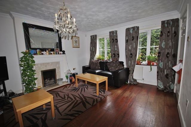 Image of 4 bedroom Detached house for sale in Yarmouth Road Thorpe St. Andrew Norwich NR7 at Yarmouth Road  Norwich, NR7 0AD