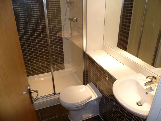  Image of 2 bedroom Apartment to rent in Bunton Street London SE18 at Bunton Street Woolwich London, SE18 6LS