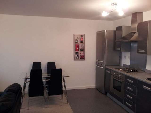  Image of 2 bedroom Apartment to rent in Blantyre Street Manchester M15 at Blantyre Street  Manchester, M15 4JJ